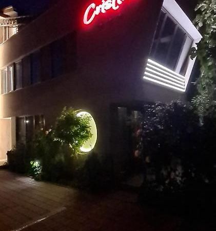 Hotel La Cristina à Slatina  Extérieur photo