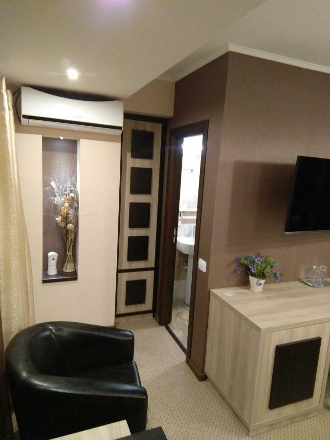 Hotel La Cristina à Slatina  Extérieur photo